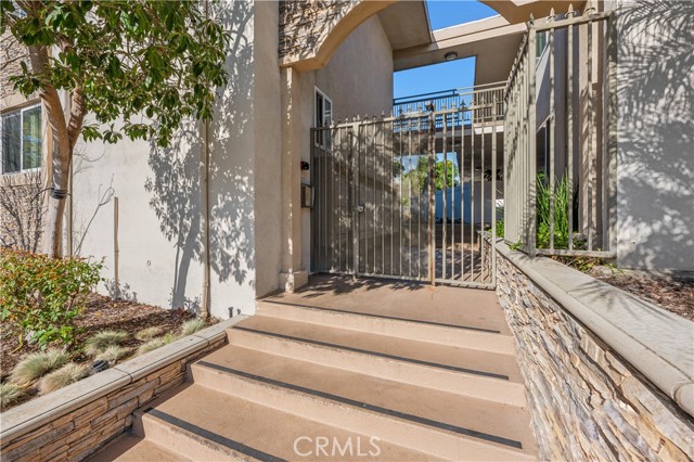 MLS #SB25176414 image #1