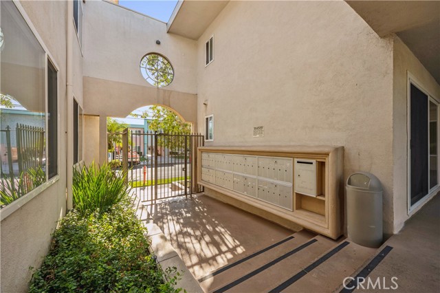 MLS #SB25176414 image #2