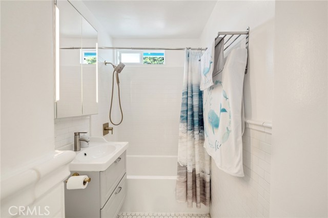 MLS #SB25176505 image #16