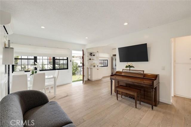 MLS #SB25176505 image #6