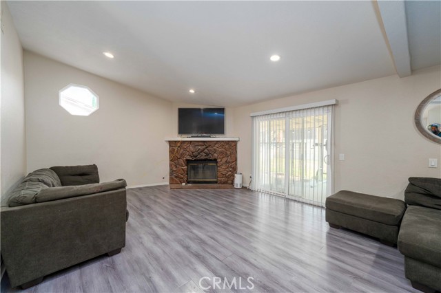 MLS #SB25176803 image #5