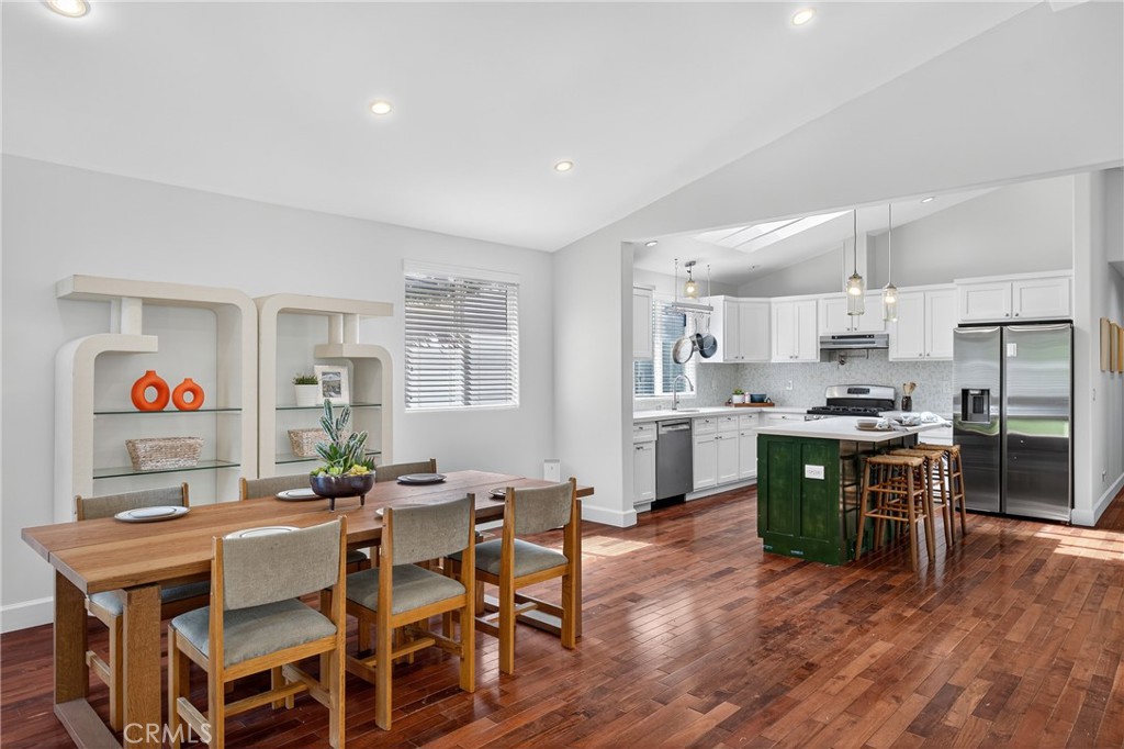 MLS #SB25177392 image #7