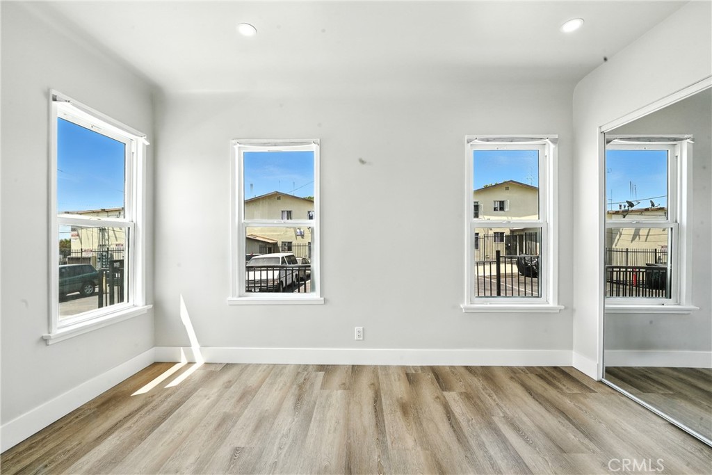 MLS #SB25177671 image #27