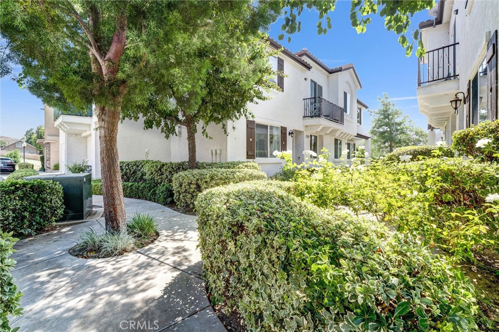 MLS #SB25178245 image #2