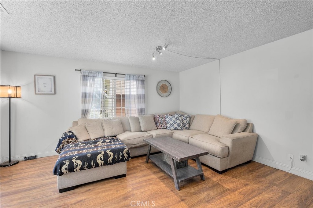 MLS #SB25179177 image #4