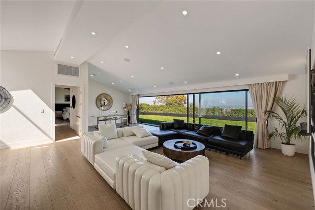 MLS #SB25181185 image #7