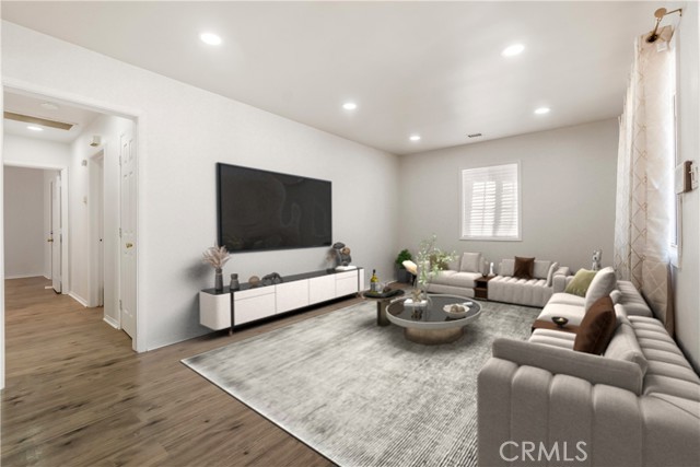 MLS #SB25181377 image #4