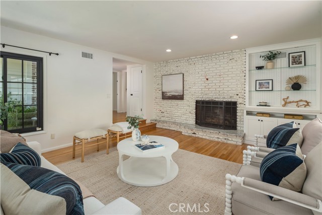 MLS #SB25181876 image #6