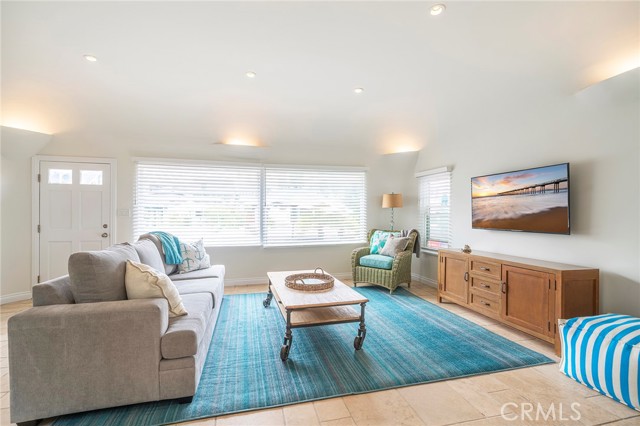 MLS #SB25183174 image #3