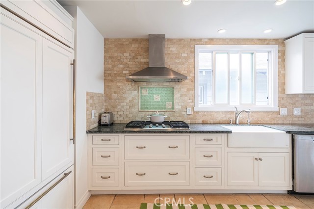 MLS #SB25183174 image #9