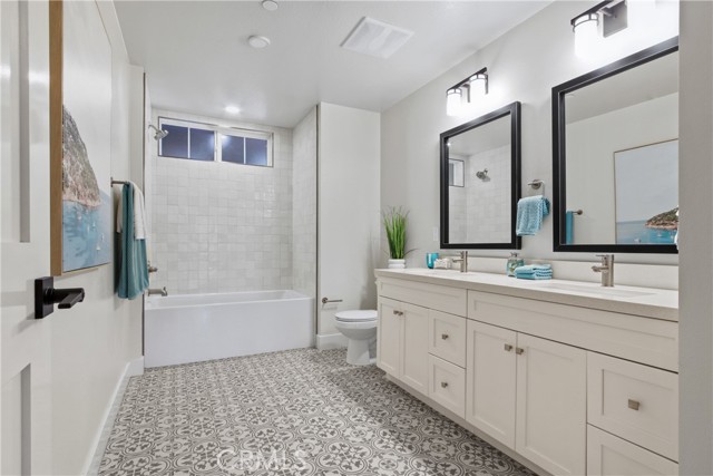 MLS #SB25183991 image #9