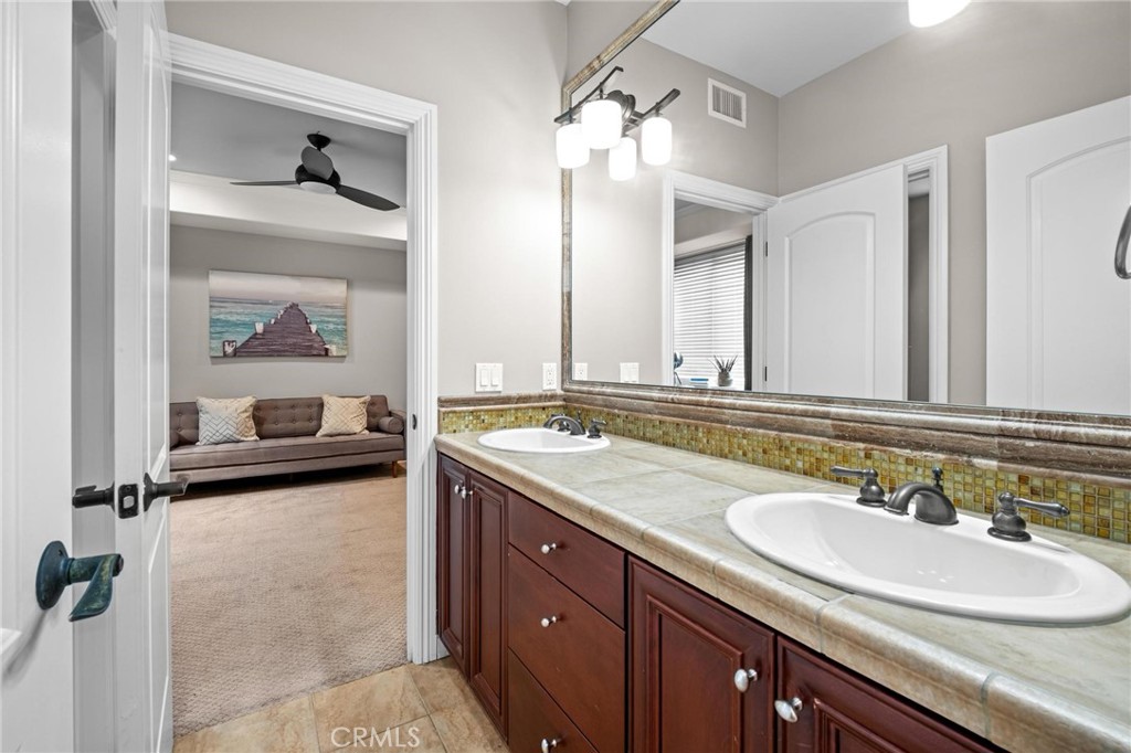 MLS #SB25185684 image #11