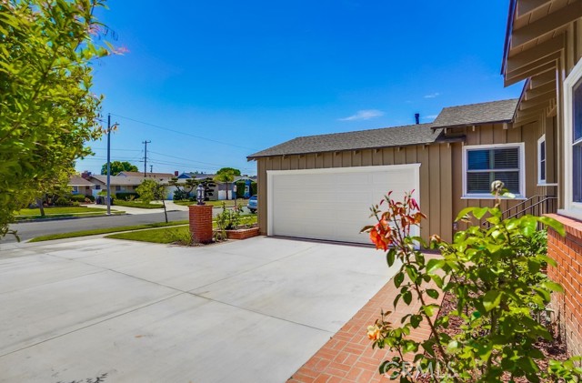 MLS #SB25186153 image #5