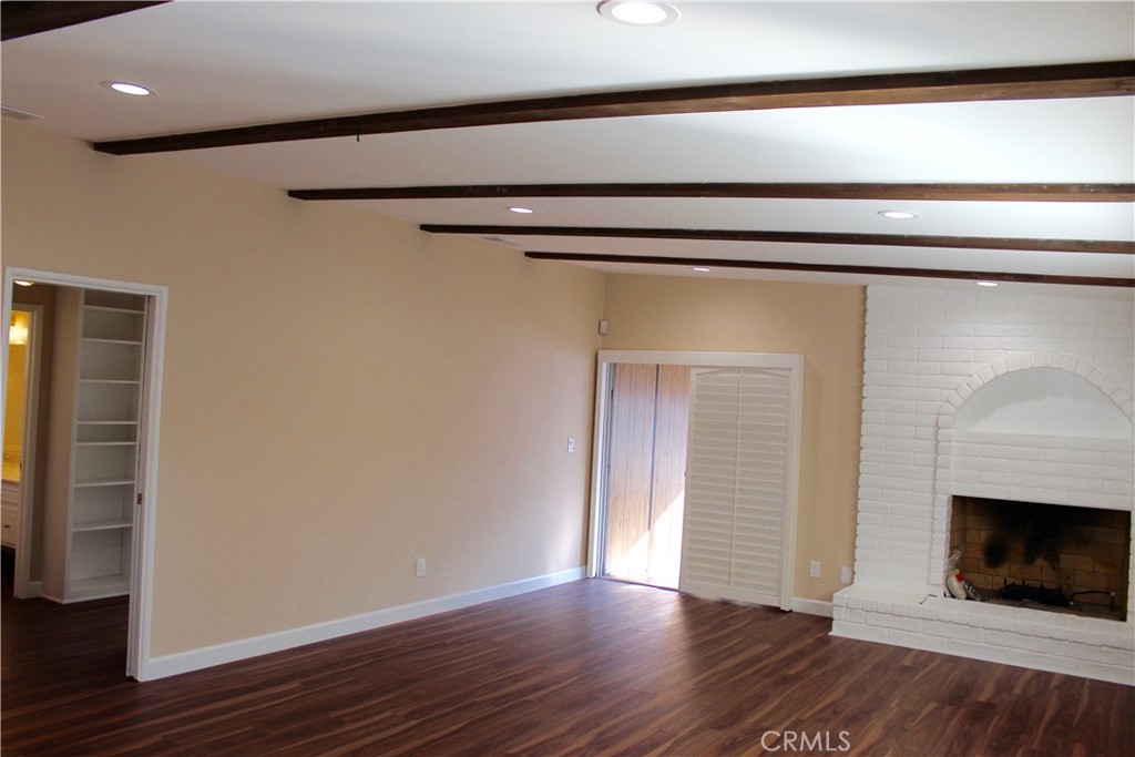 MLS #SB25186232 image #5