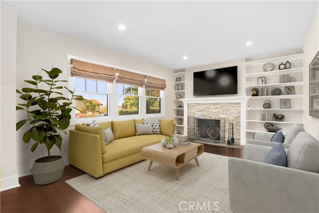 MLS #SB25186521 image #1