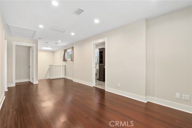 MLS #SB25186521 image #24