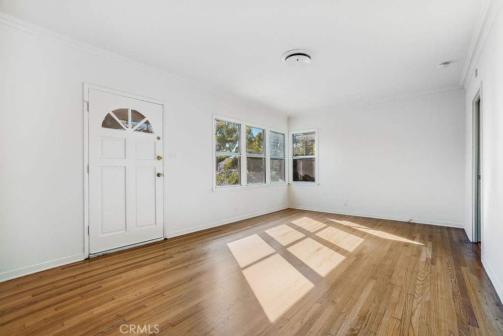 MLS #SB25187894 image #1