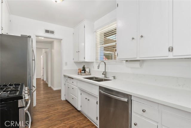 MLS #SB25188115 image #8