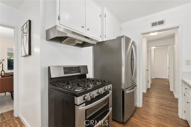 MLS #SB25188115 image #9