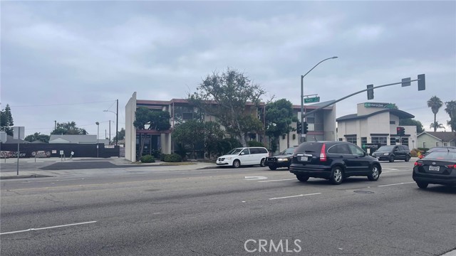 MLS #SB25188452 image #1