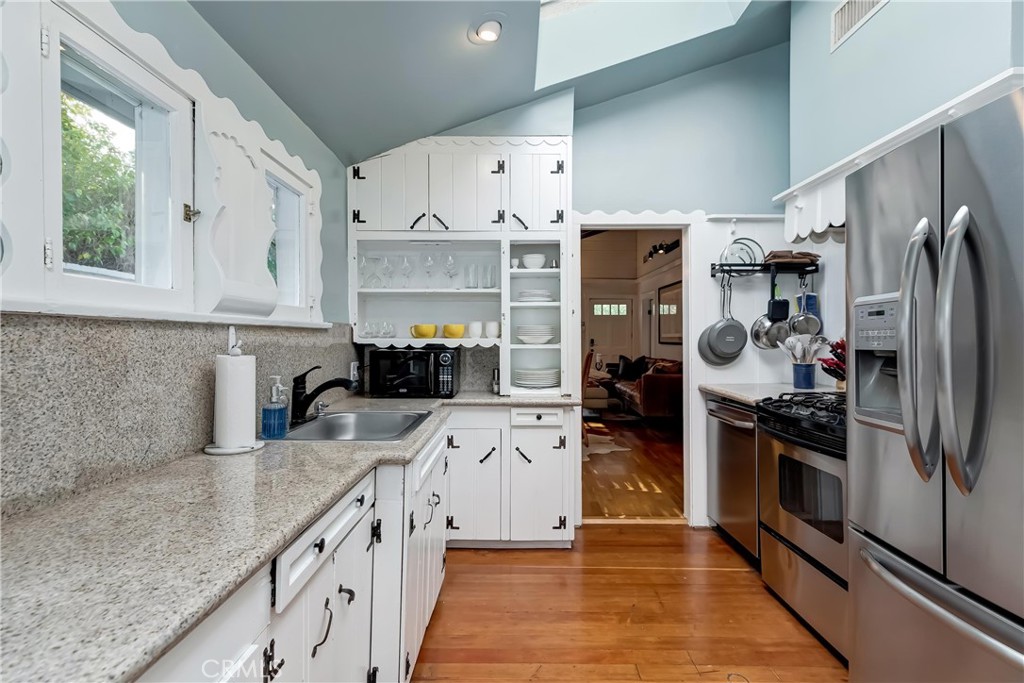 MLS #SB25189071 image #12