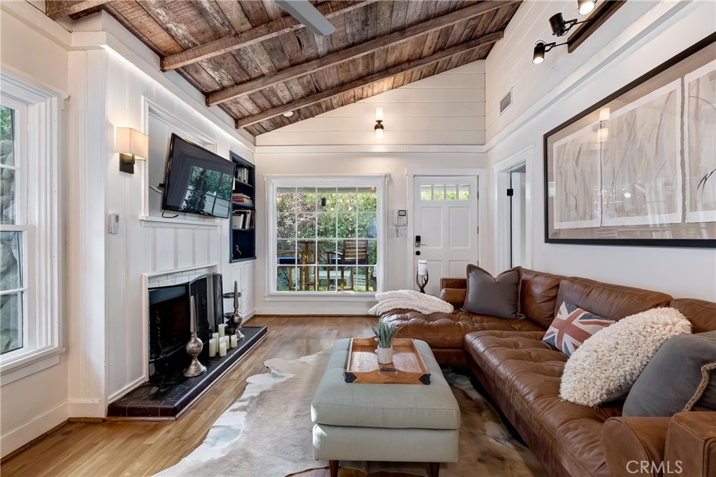 MLS #SB25189071 image #5