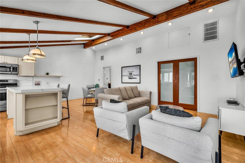 MLS #SB25189390 image #10