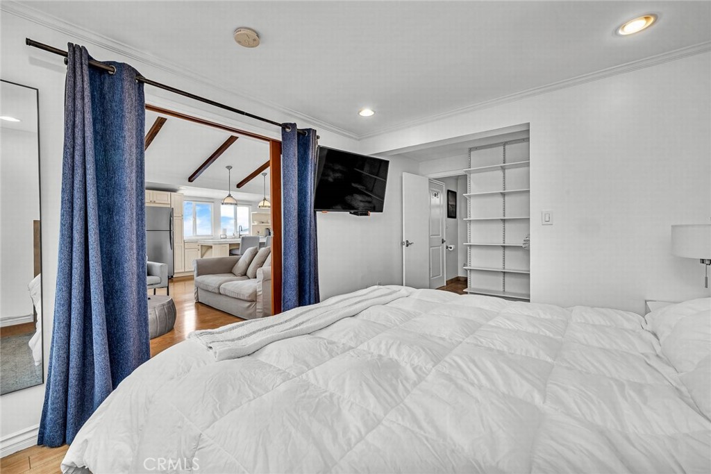 MLS #SB25189390 image #12