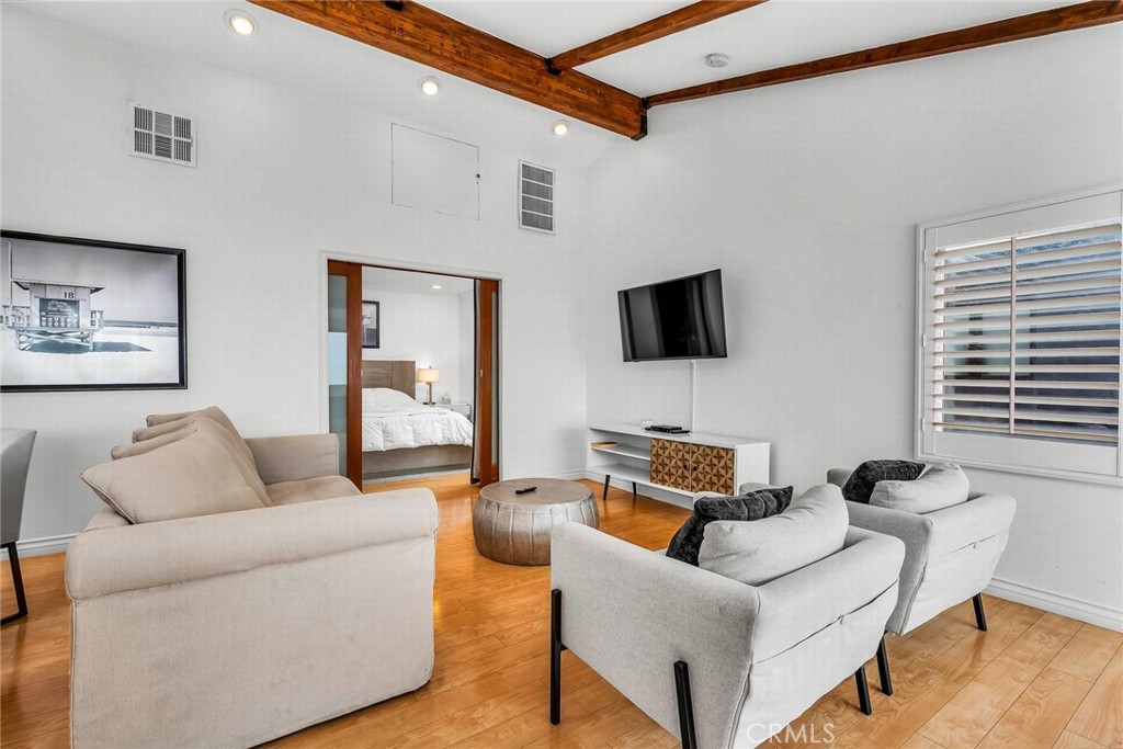 MLS #SB25189390 image #14