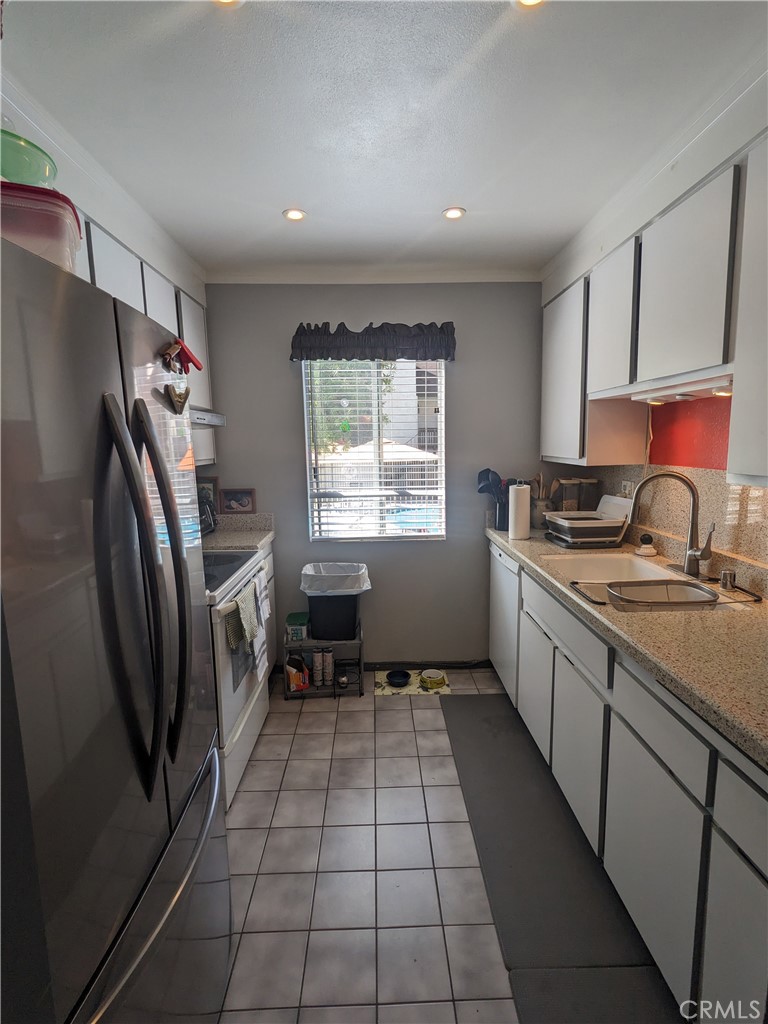 MLS #SB25189669 image #2