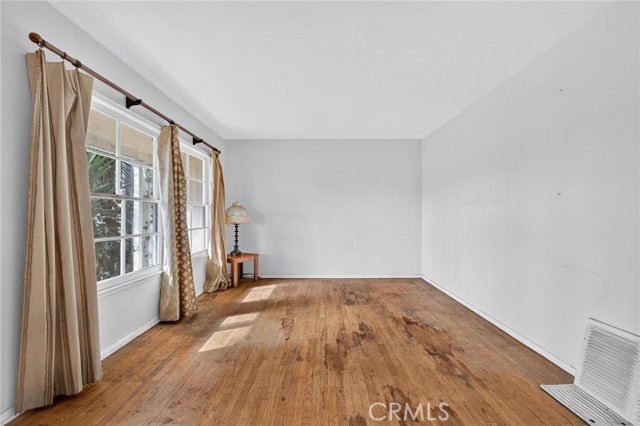 MLS #SB25190278 image #3