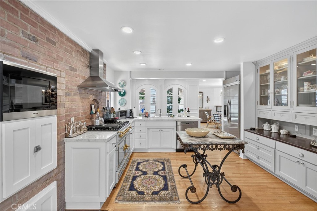 MLS #SB25190340 image #11