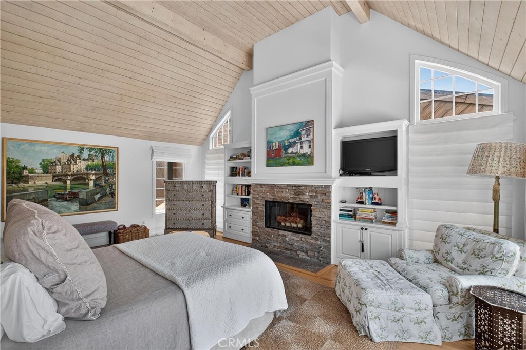 MLS #SB25190340 image #32