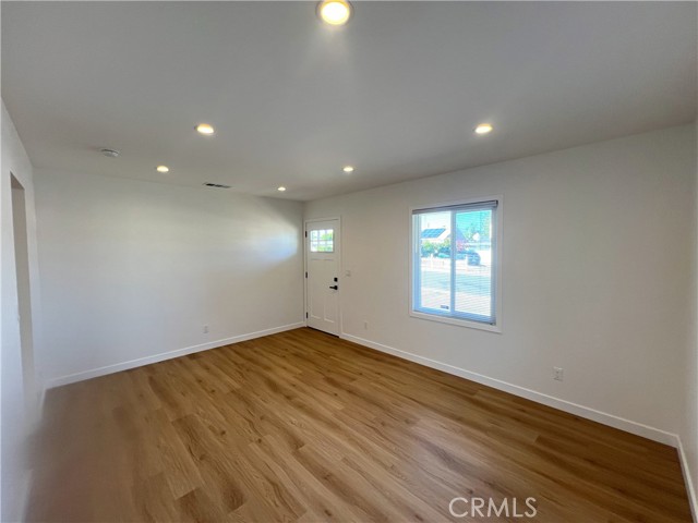 MLS #SB25190389 image #2