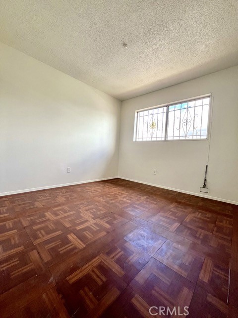 MLS #SB25191436 image #9