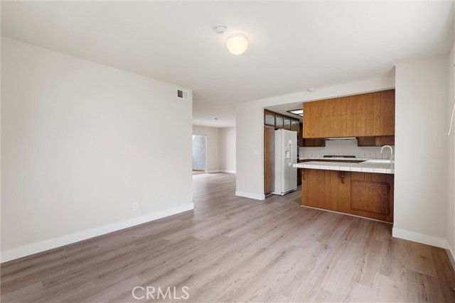 MLS #SB25191576 image #9