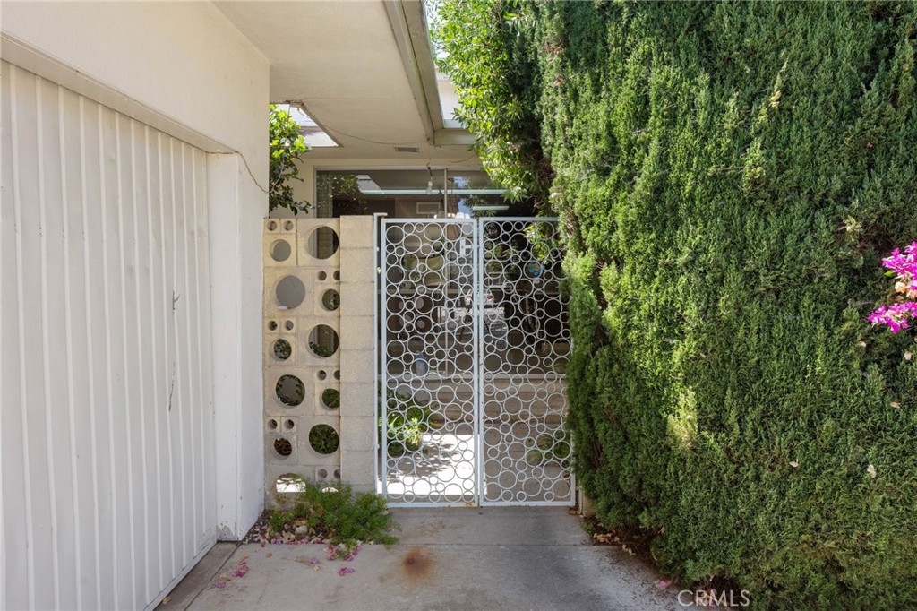 MLS #SB25192133 image #1