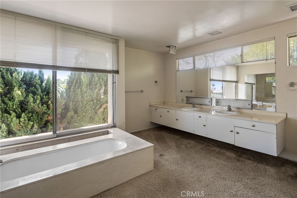 MLS #SB25192133 image #14