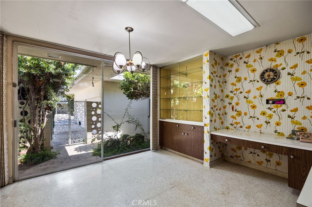 MLS #SB25192133 image #9