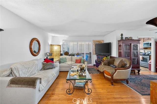 MLS #SB25192149 image #3