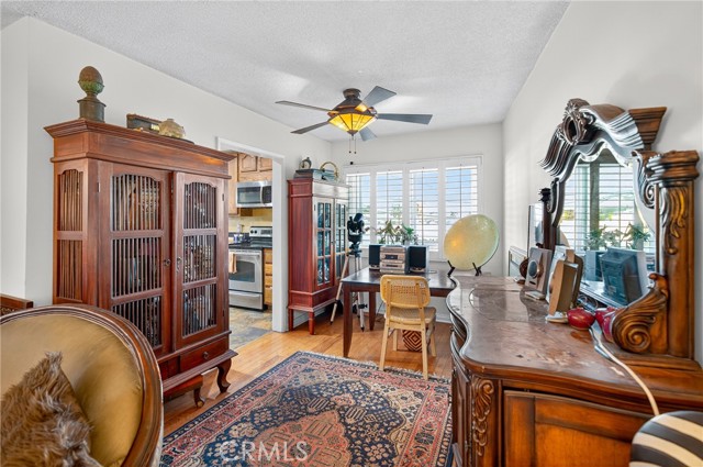 MLS #SB25192149 image #4