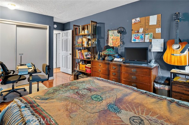 MLS #SB25192149 image #9