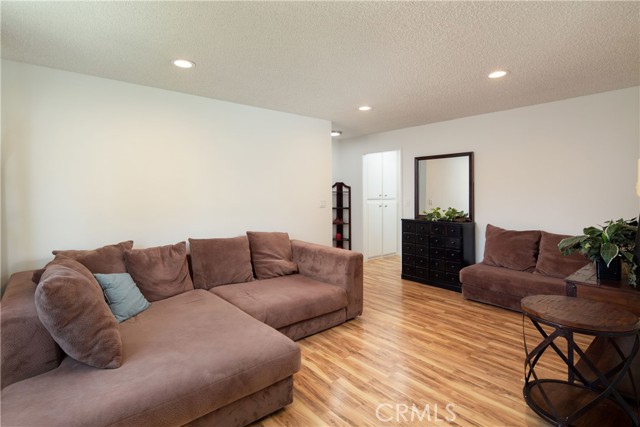 MLS #SB25192590 image #8