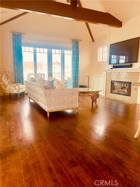 MLS #SB25192683 image #17