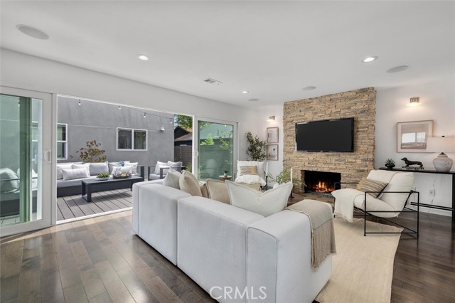 MLS #SB25192777 image #1