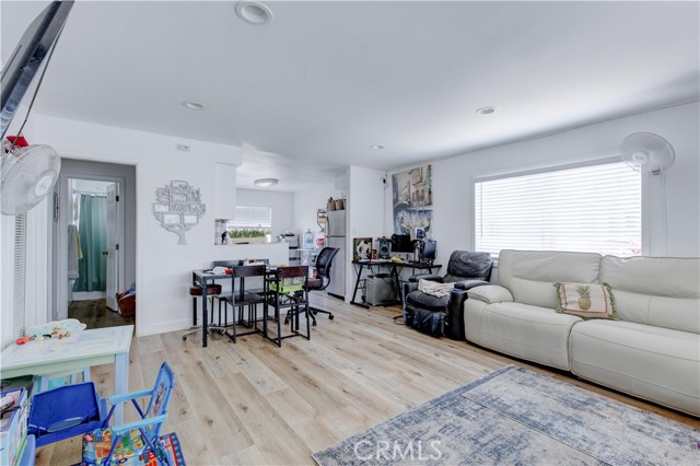 MLS #SB25193240 image #3