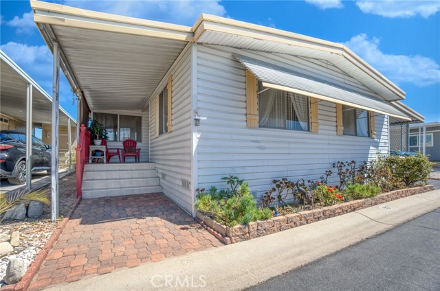 MLS #SB25193744 image #1