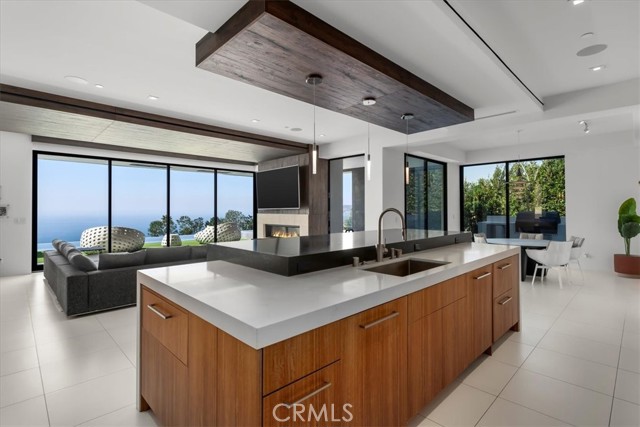 MLS #SB25194384 image #1