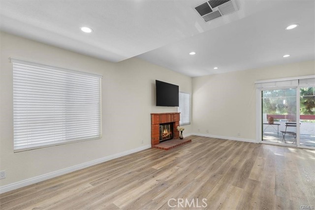 MLS #SB25194945 image #8