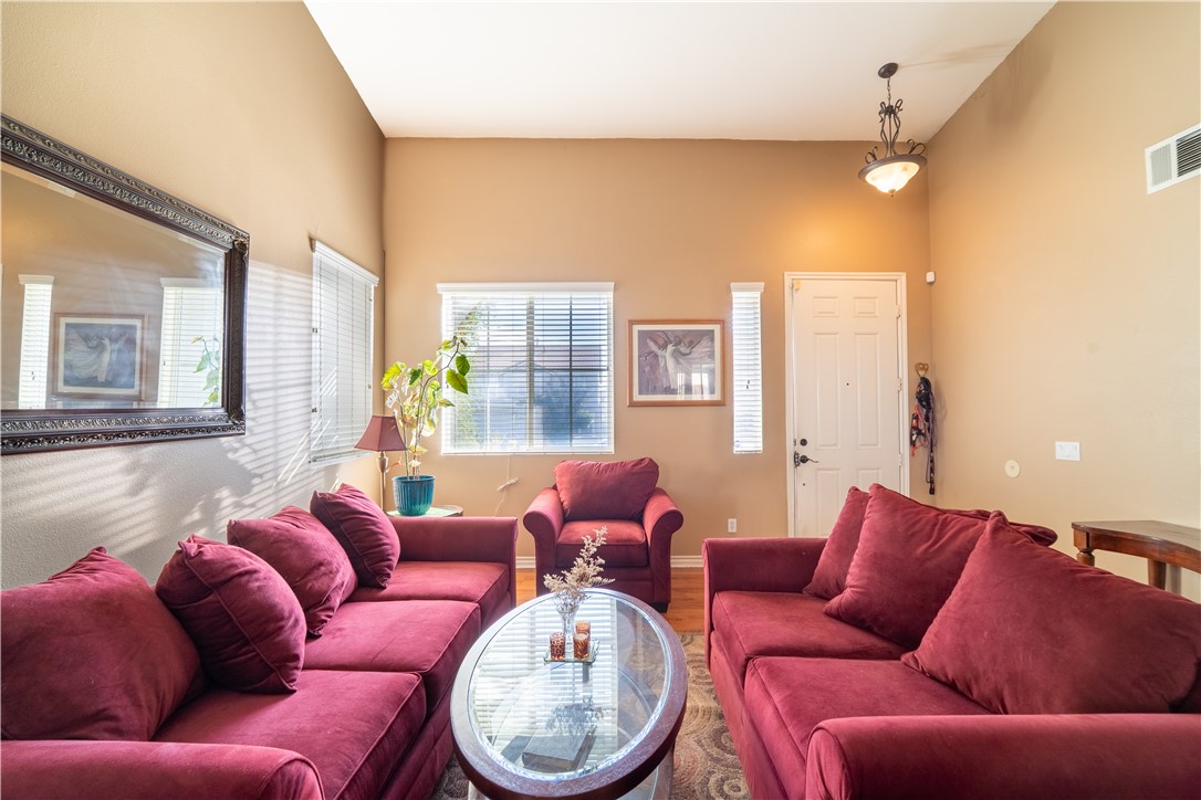 MLS #SB25195394 image #4